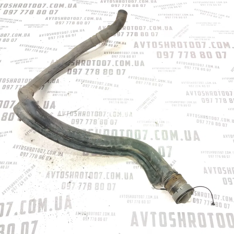 Горловина паливного бака Toyota Avensis T25 03-09 2.0 Диз