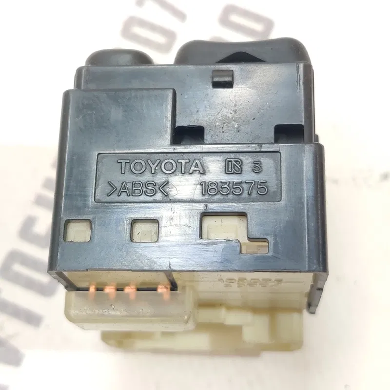 Регулятор дзеркал Toyota Avensis T25 (03-08) 2.0 Дизель