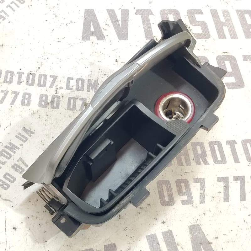 Попільничка Mazda 6 GY (02-08) 2.0 Бензин