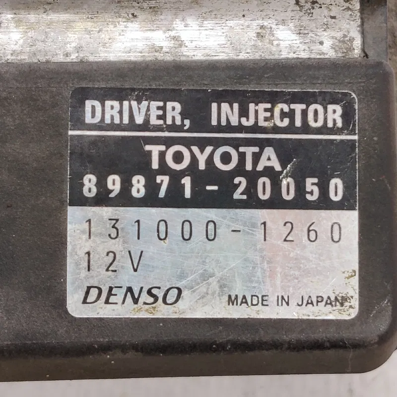 ЕБУ форсунок Toyota Avensis T25 (03-09) 2.0D 8987120050