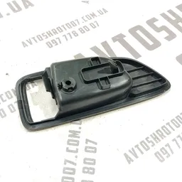 Накладка салону ліва Mazda 6 GY (02-07) 2.0 Бензин фото 3
