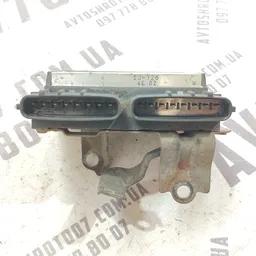 ЕБУ форсунок Toyota Avensis T25 (03-09) 2.0D 8987120050 фото 3