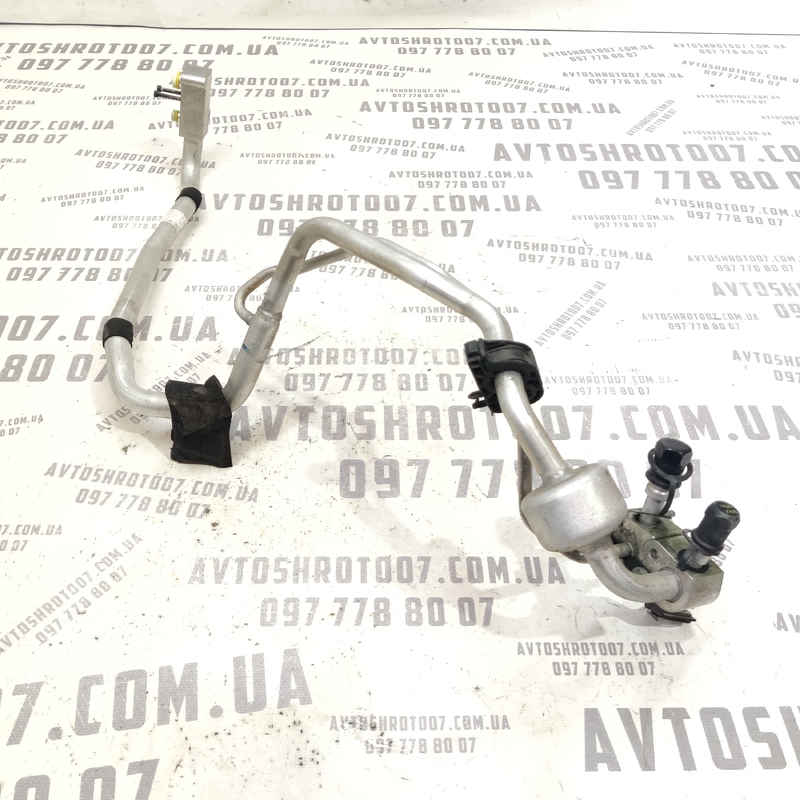 Трубка кондиціонера Volvo S60 III (19-) 2.0 бенз 31694237 фото 2