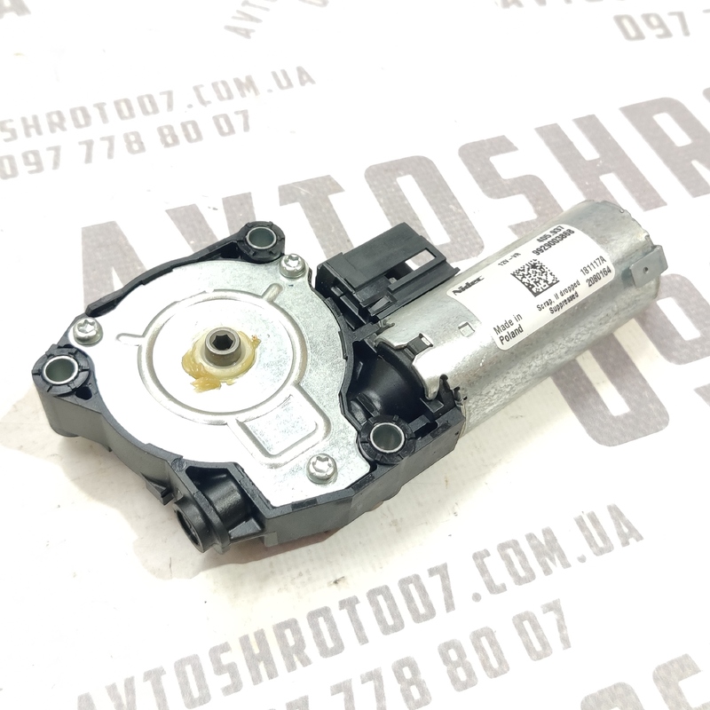 Моторчик люка задній Volvo S60 III (19-) 2.0Б 9929003868