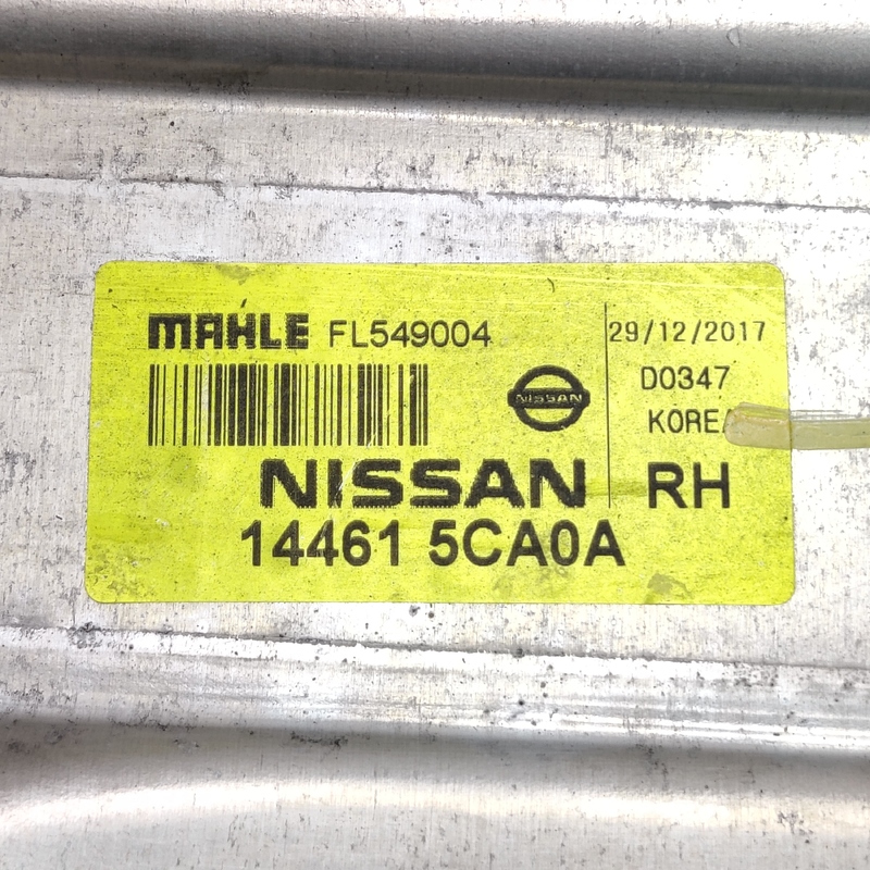 Інтеркулер Infiniti Q50 13-24 3.0 правий OEM 144615CA0A