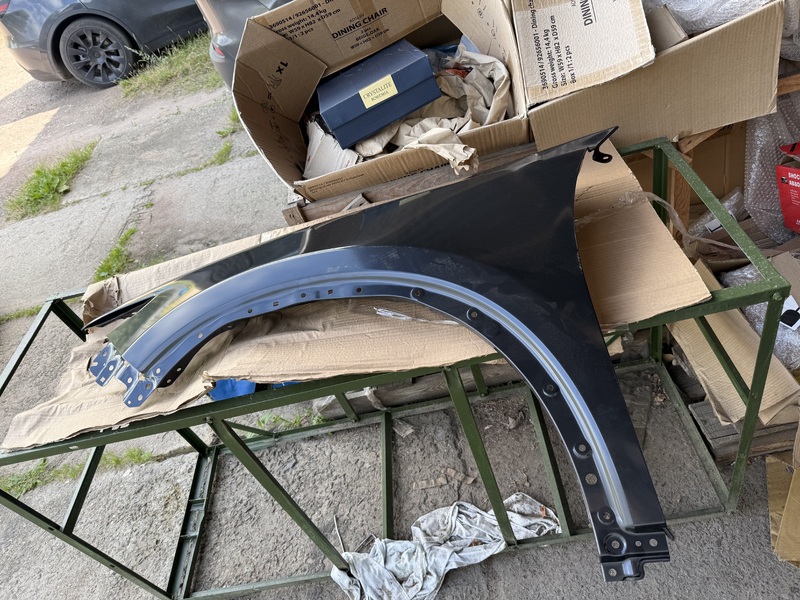 Крило переднє Mazda CX-9 TB