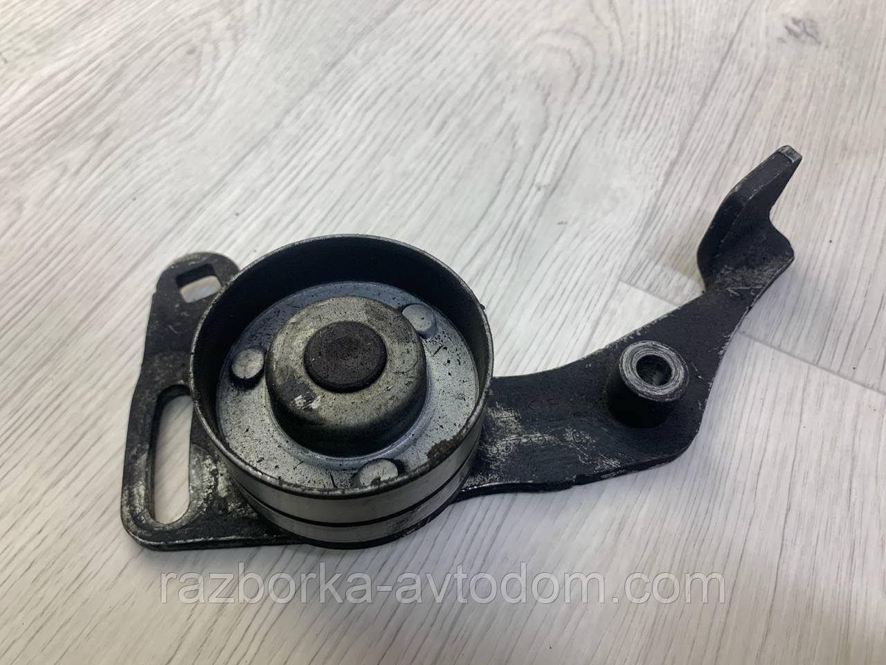 Ролик ГРМ Fiat Ducato 230, Peugeot Boxer, Citroen Jumper (1994-2002) OE: 9617188680