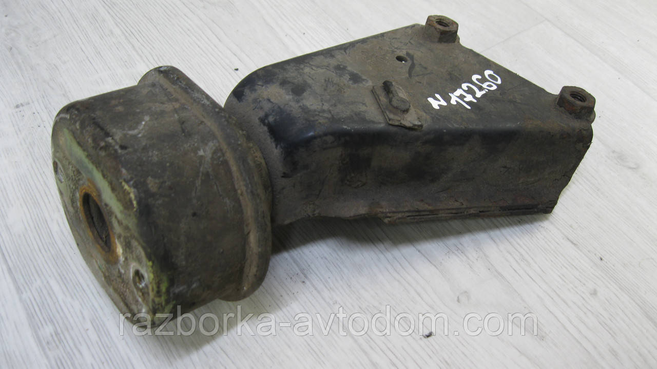 Подушка КПП VW Transporter T4 (1990-2003) OE: 7D0399107AP