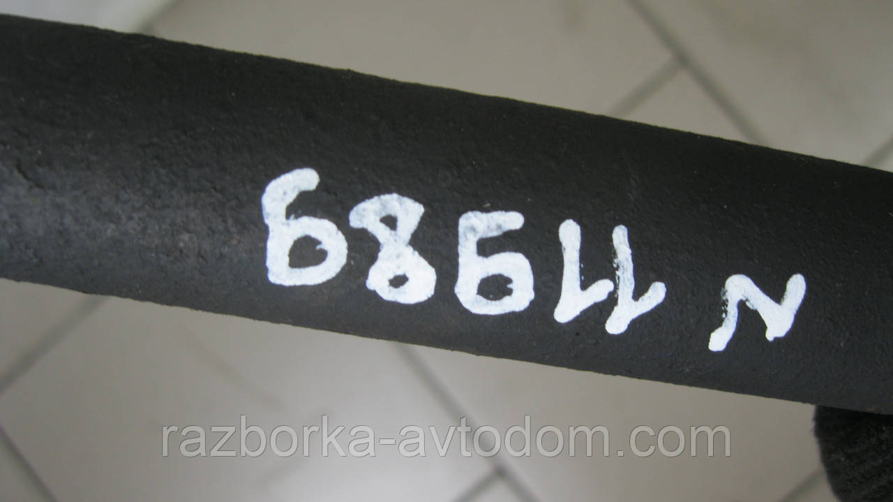 Напівось передня права Citroen C4 Picasso (2006-2013) OE:3273 LT