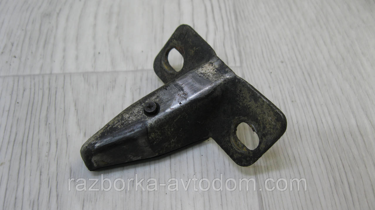 Напрямні двері задньої ляди (кришки багажника) права VW T4 (1990-2003) OE: 701829734 фото 2