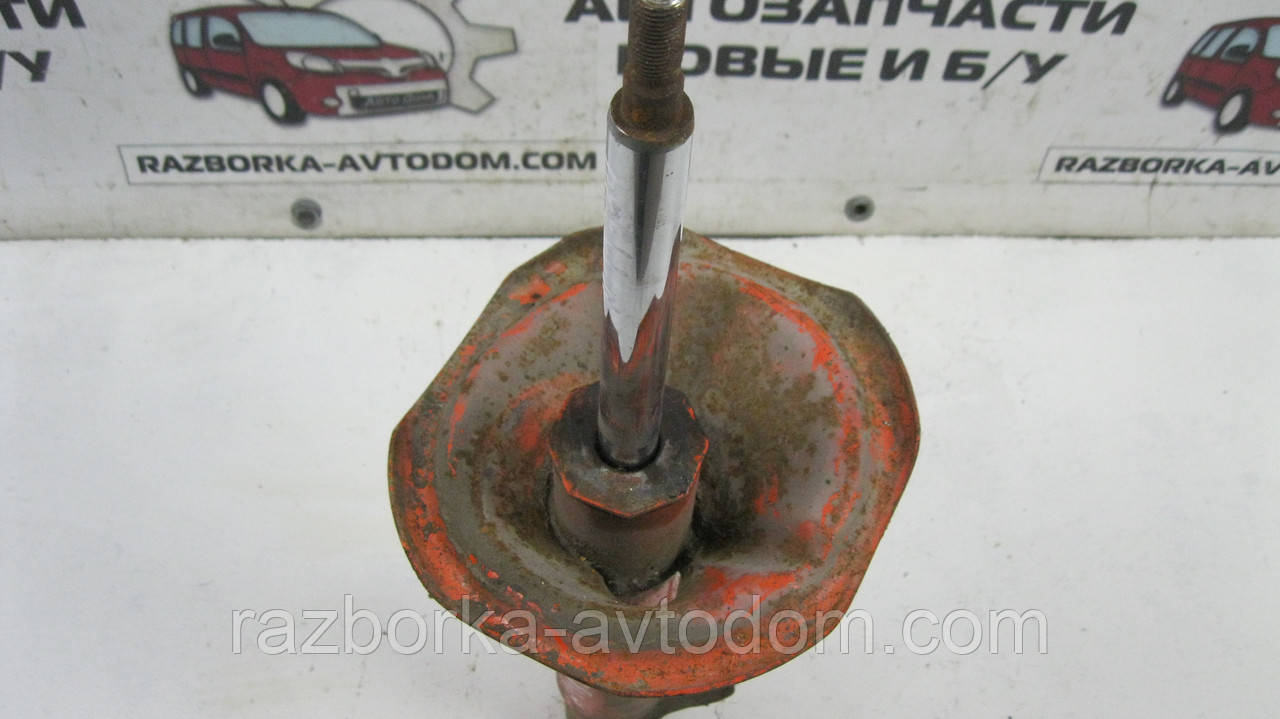 Амортизатор передній правий Nissan 240SX (1989-1994) OE:54302-55F25