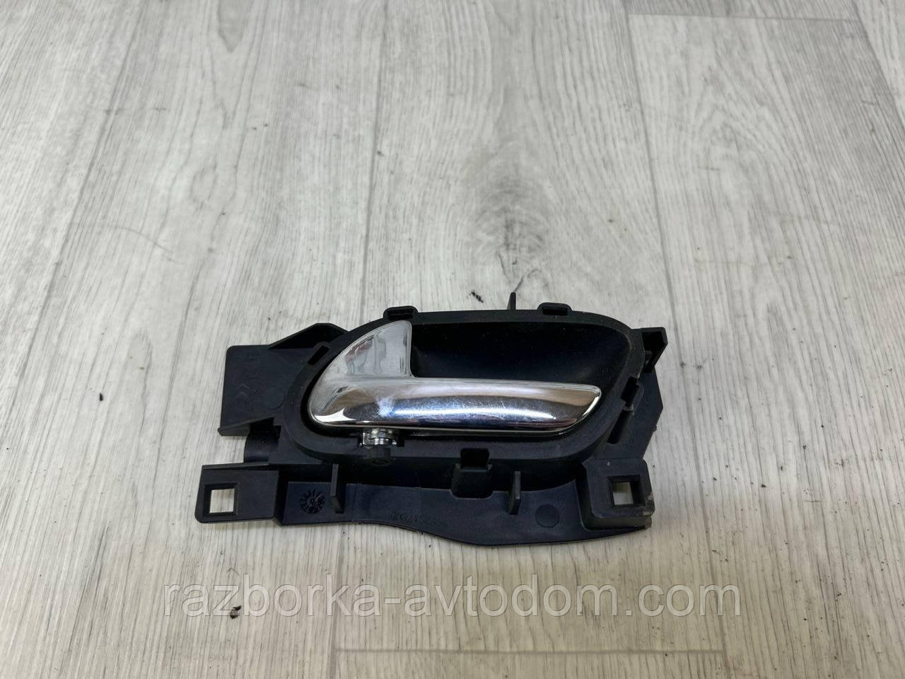 Ручка внутрішніх дверей передньої лівої PEUGEOT 407 (04-11) OE:9143J9