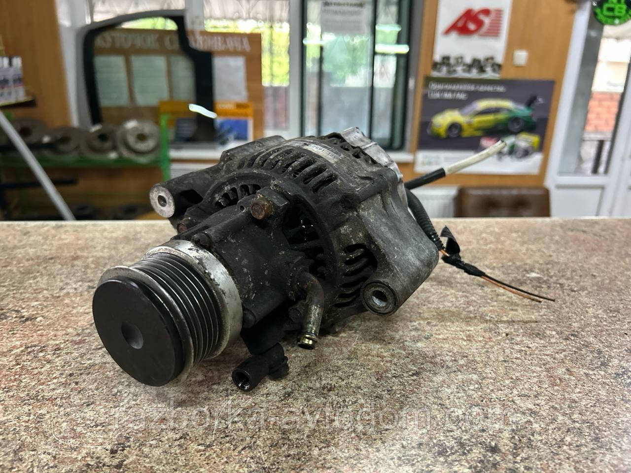Генератор б/к (Denso) JA1808IR 1,5CRDI HYUNDAI Accent II, Getz, Matrix (6 паз) 100 А