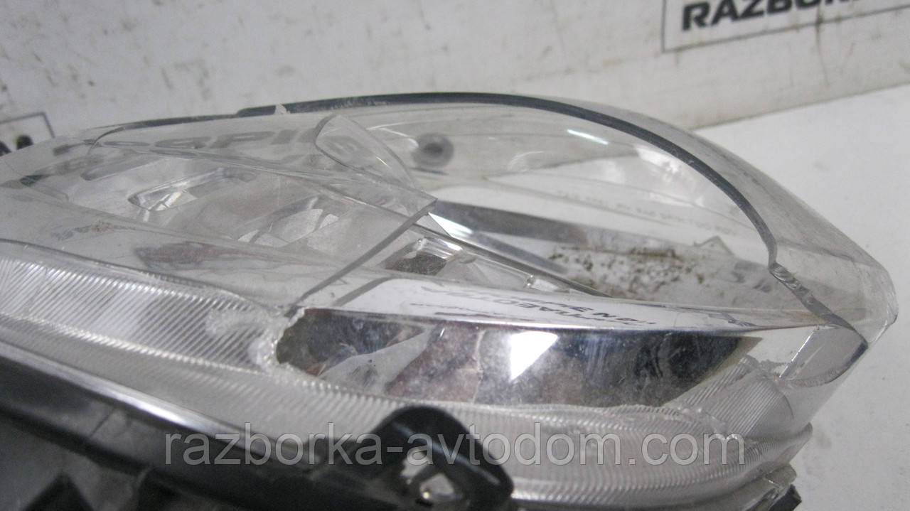 Фара передня ліва Fiat 500 (2012-2019) OE: 05182429AD ДЕФЕКТ: розбите скло