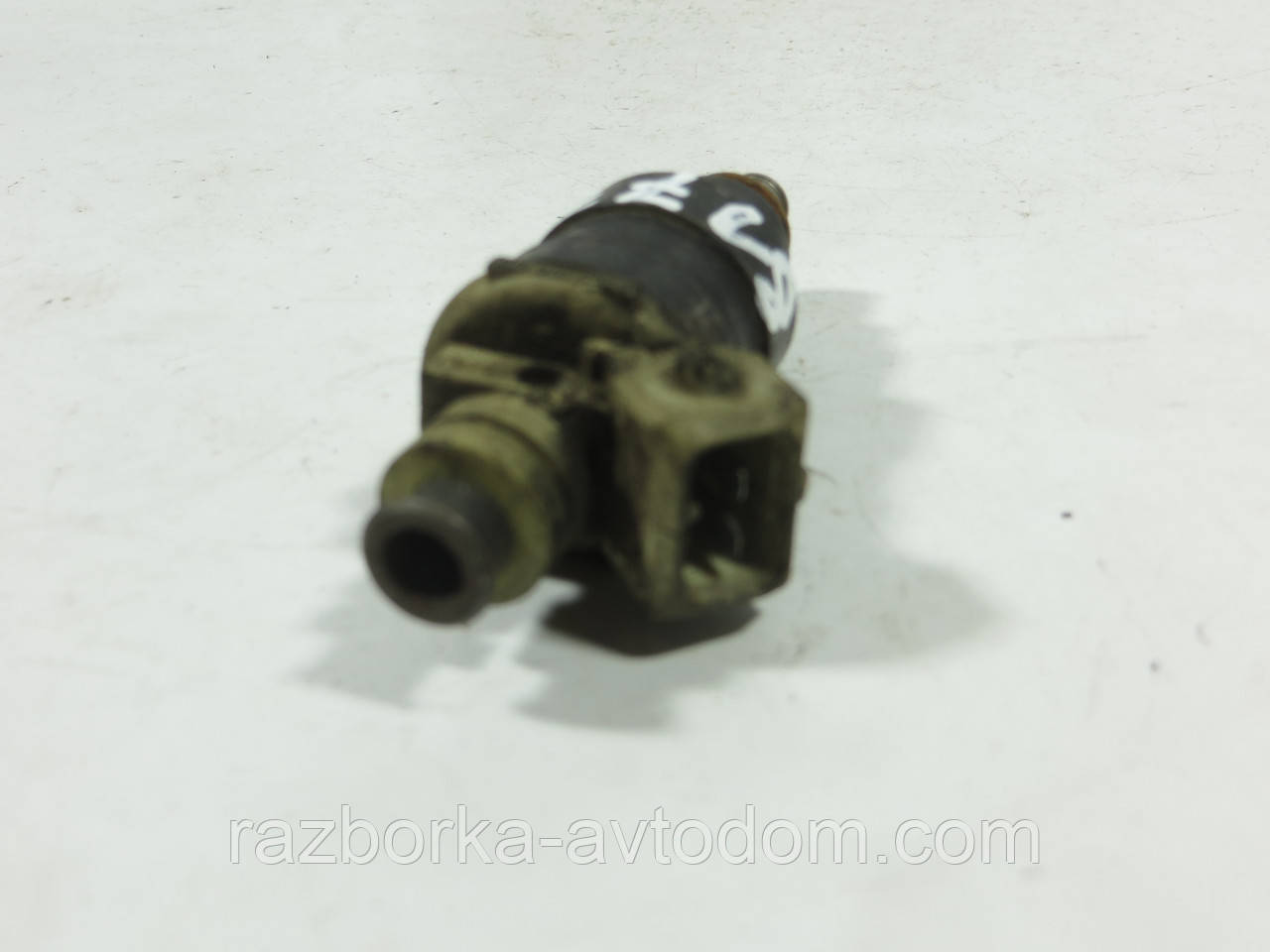 Форсунка бензинова 2.0-2.3i BMW 3 E30, 5 E28 (1982-1994) ОЕ: 0280150208, 13641284408, 7700708959