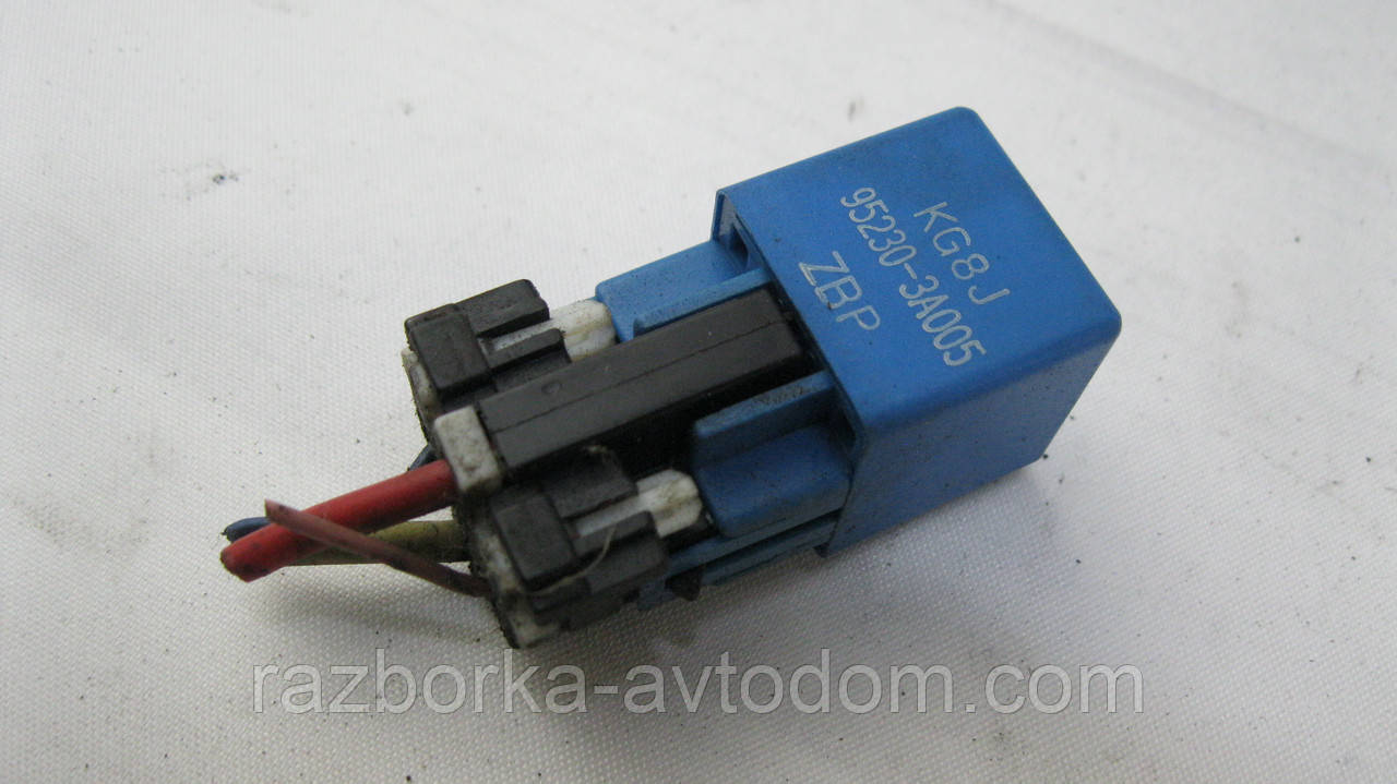 Реле Hyundai Getz (2002-2005) OE:952303A005