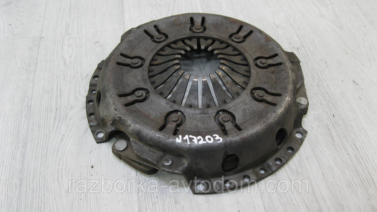 Кошик зчеплення Luk Audi A6 C4, A4 B5, 100 C4, 80 B4, VW Passat B5 1.8 OE: 321002710