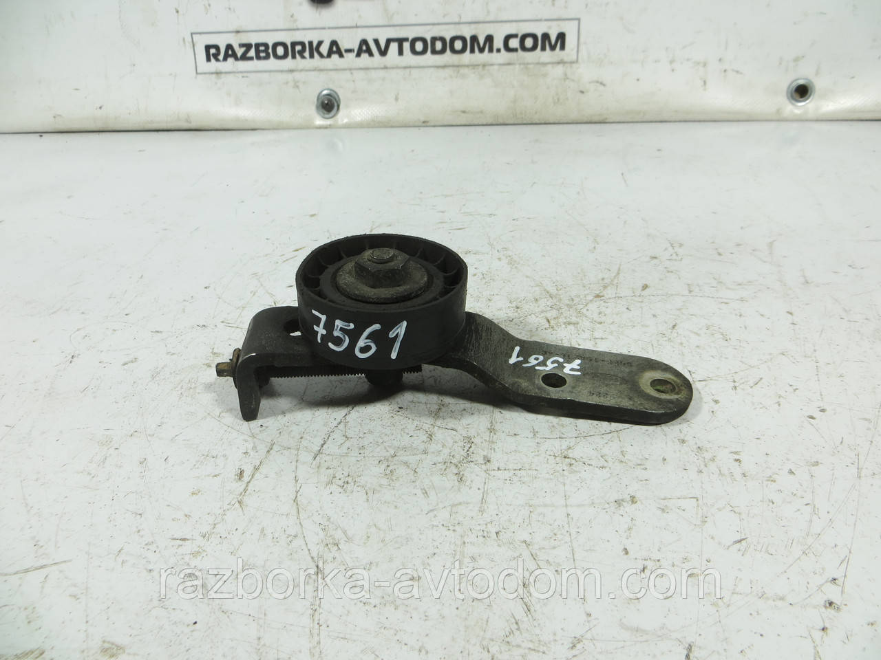 Натягувач приводного ременя 1,8D FORD ESCORT, FIESTA (1989-1995) ОЕ: 94FF-19A216-AC