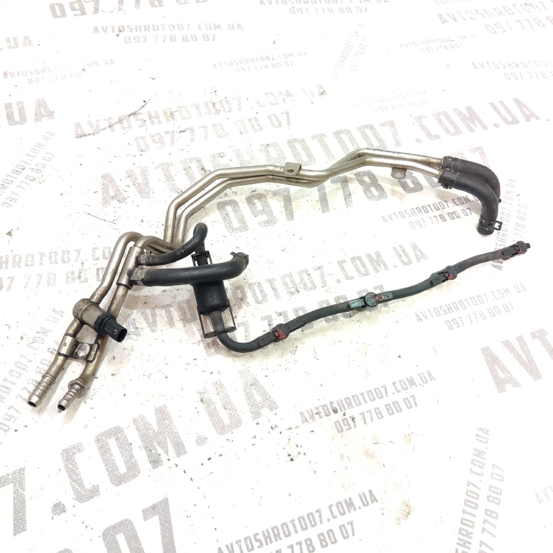 Паливна трубка Audi A4 B8 (07-15) 2.0 Дизель