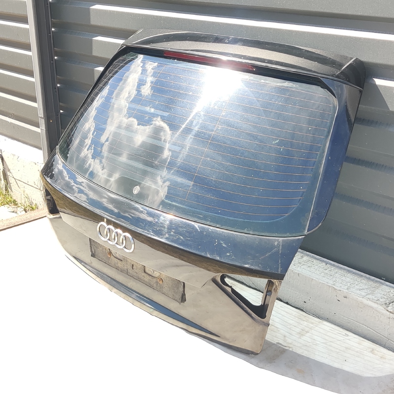 Кришка багажника Audi A4 B8 (07-15) 2.0 Дизель