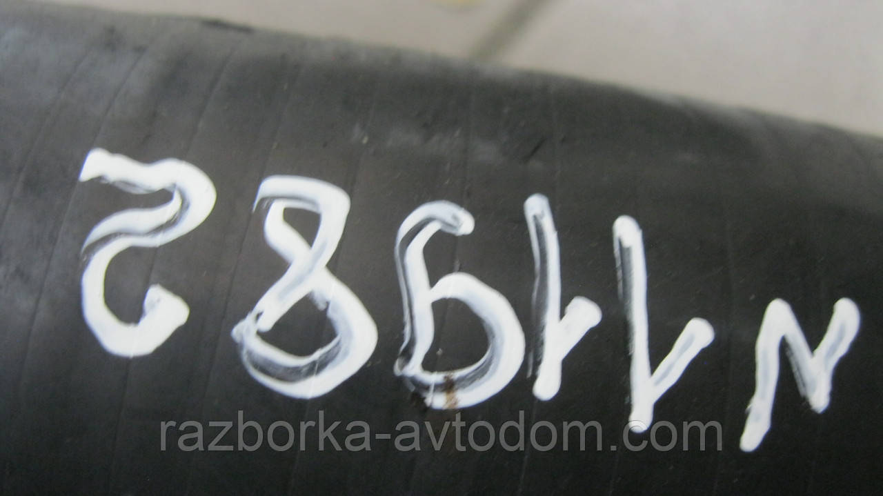 Патрубок інтеркулера Renault Megane 2, Scenic 2 (2003-2009) OE:7701055400