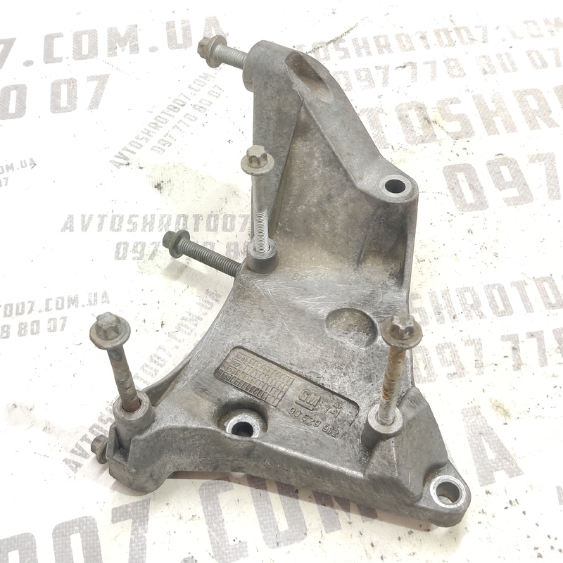 Кронштейн КПП Opel Astra G (97-09) 2.0 дизель
