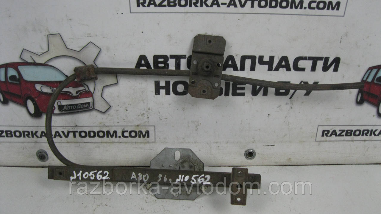 Склопідіймач задній лівий (механічний) Audi 80 B2 (1976-1986) OE:813839399A