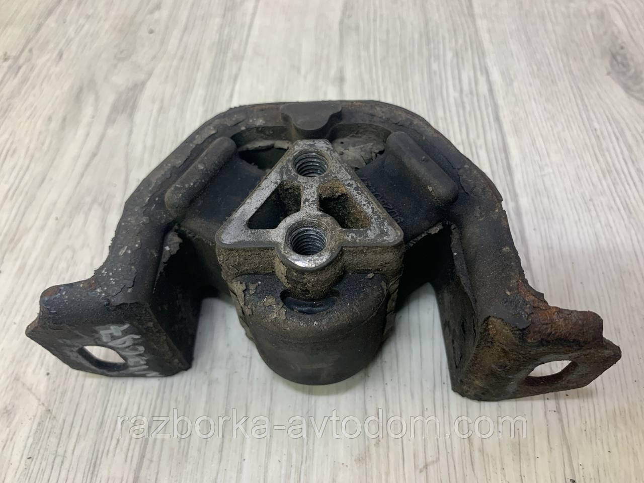 Подушка опора двигуна передня ліва Daewoo Lanos / Sens OE:90250437