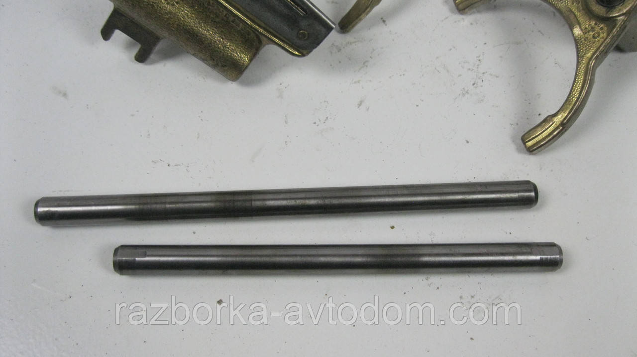 Комплект виделок селектора КПП Ford Connect (2002-2013) 1.8D OE:3070342