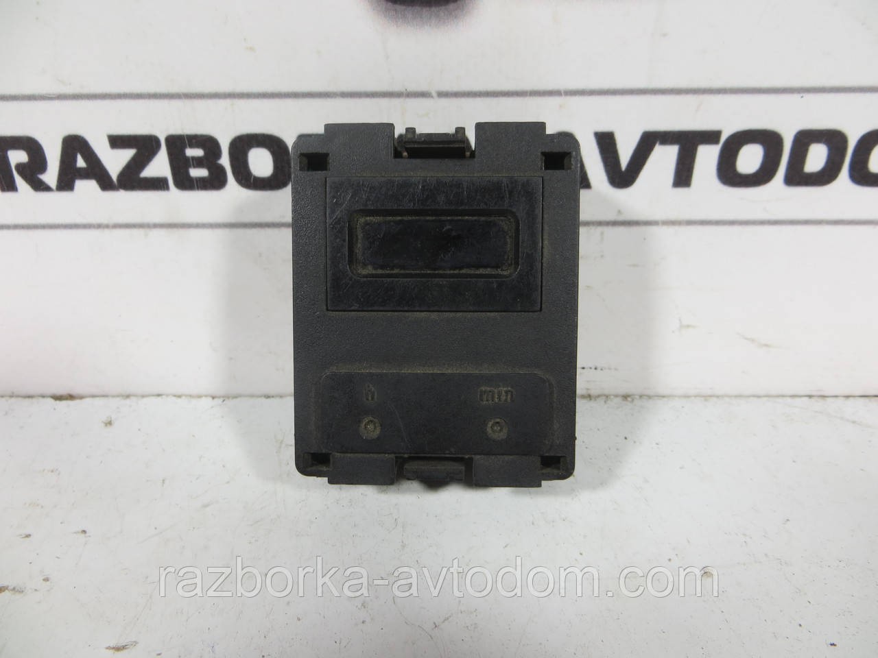 Цифровий годинник BMW E30 E28 OEM 3031G31R