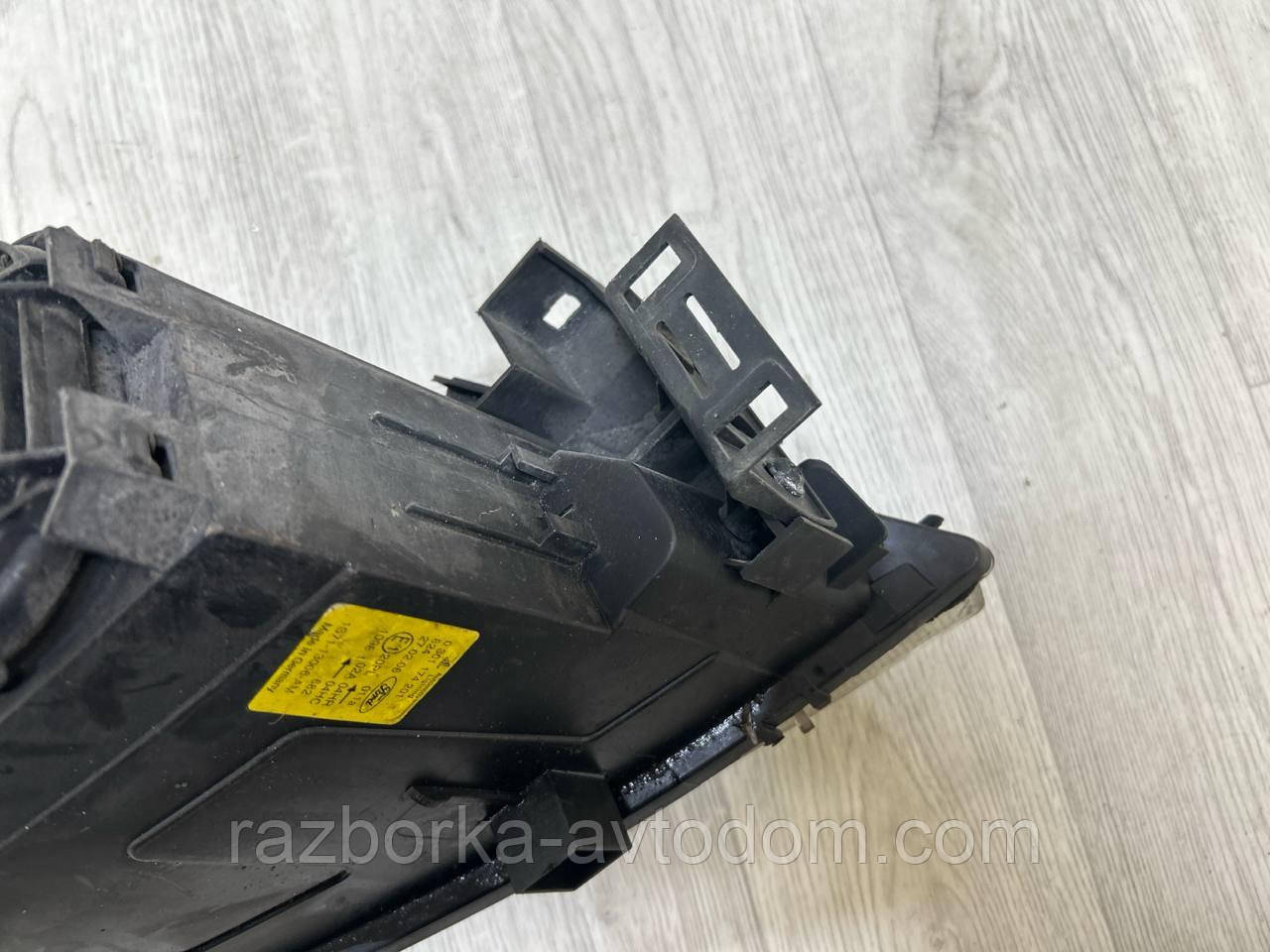 Фара передня ліва FORD Mondeo MK3 (00-07) OE:1s7113006AM