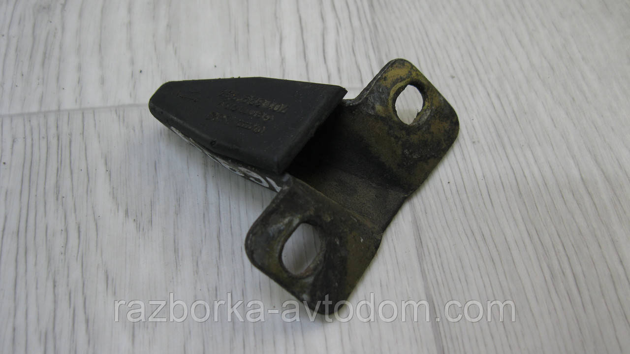 Напрямні двері задньої ляди (кришки багажника) права VW T4 (1990-2003) OE: 701829734