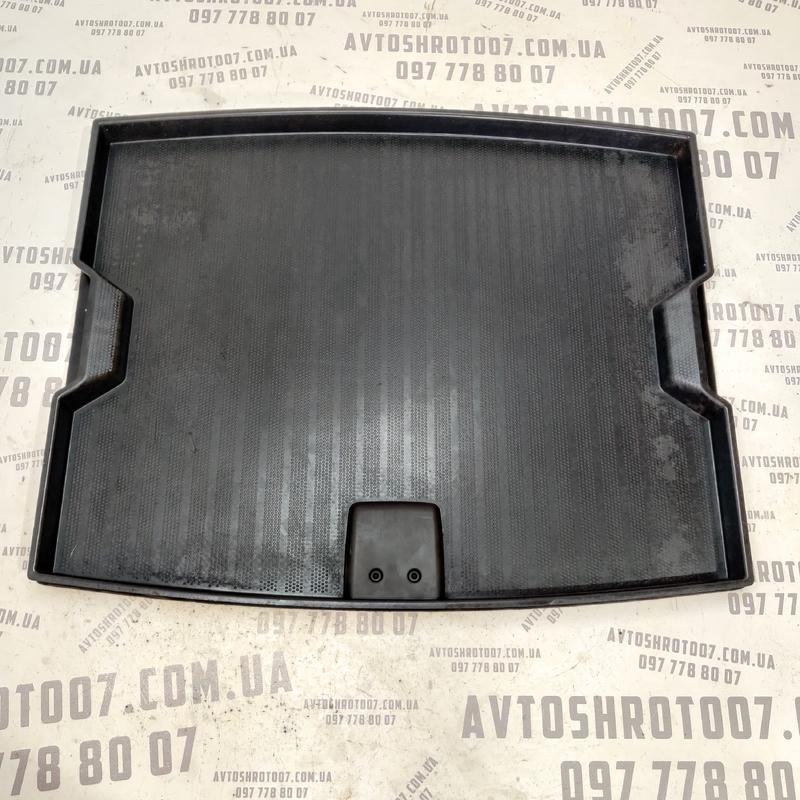 Полка багажника Audi A4 B8 (07-15) 2.0 Дизель фото 2