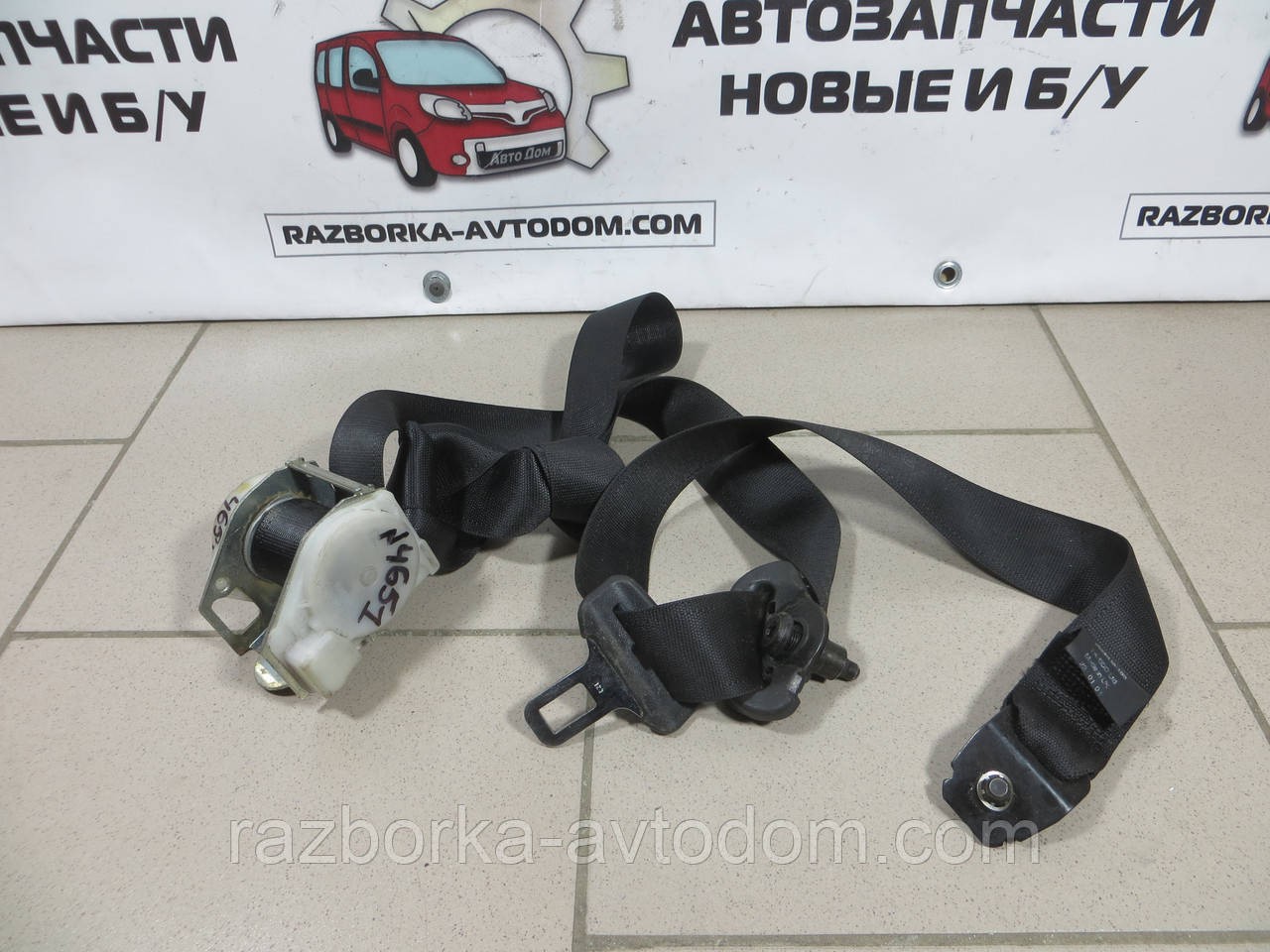 Ремінь безпеки задній правий Opel Zafira A 99-05 90580906