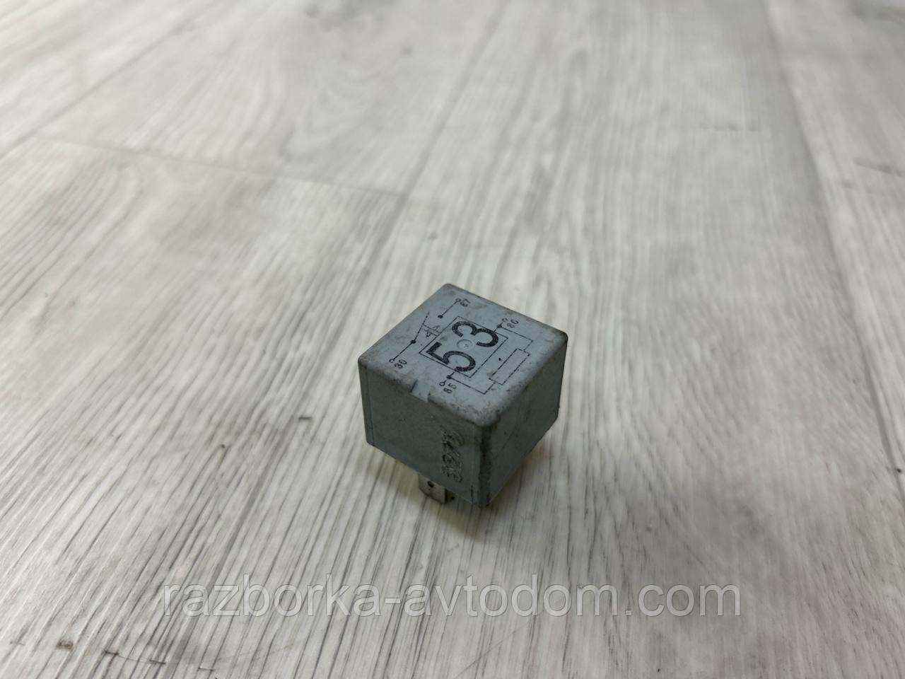 Реле 53 вентилятори радіатора VW Golf 4, Audi A2, A3, A4, A6, A8 OE:141951253b