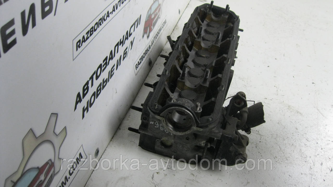 Головка блока циліндрів (ГБЦ) Audi 100 2.2L (1982-1994) OE:035103373AD