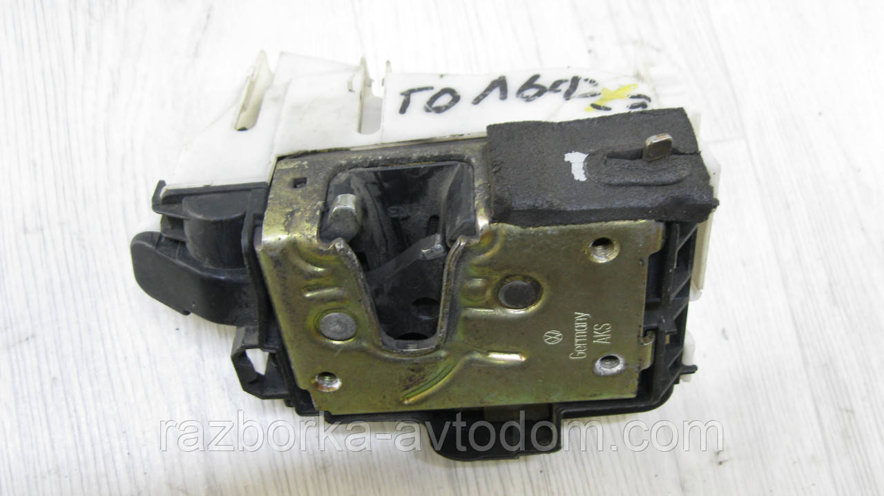Замок дверей задньої лівої VW Golf 3 (1991-1998) OE: 1H4839015A