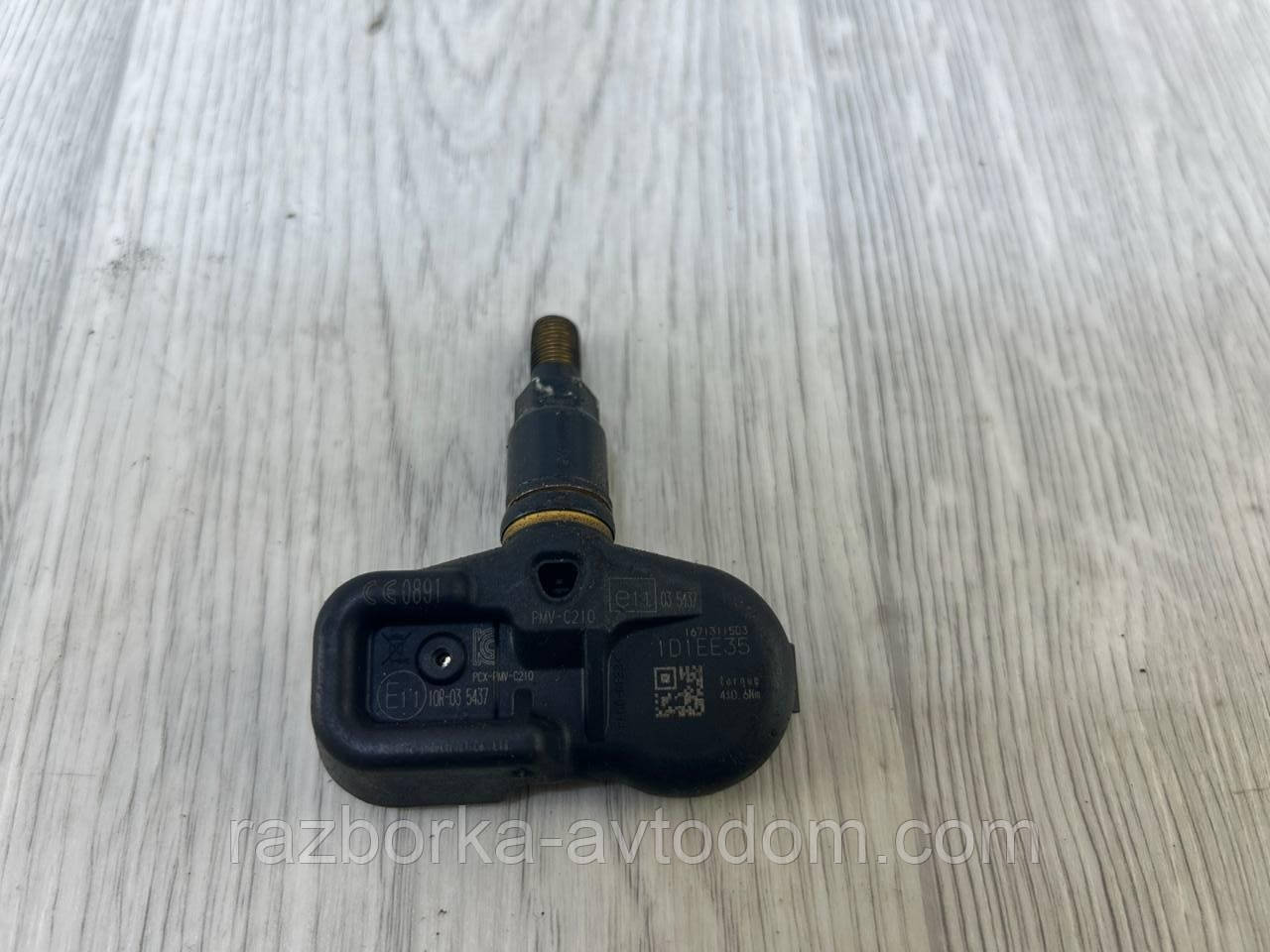 Датчик тиску в шинах Toyota Rav 4, Yaris, Versa, Lexus CT 200H OE:10r-035437,10r035437