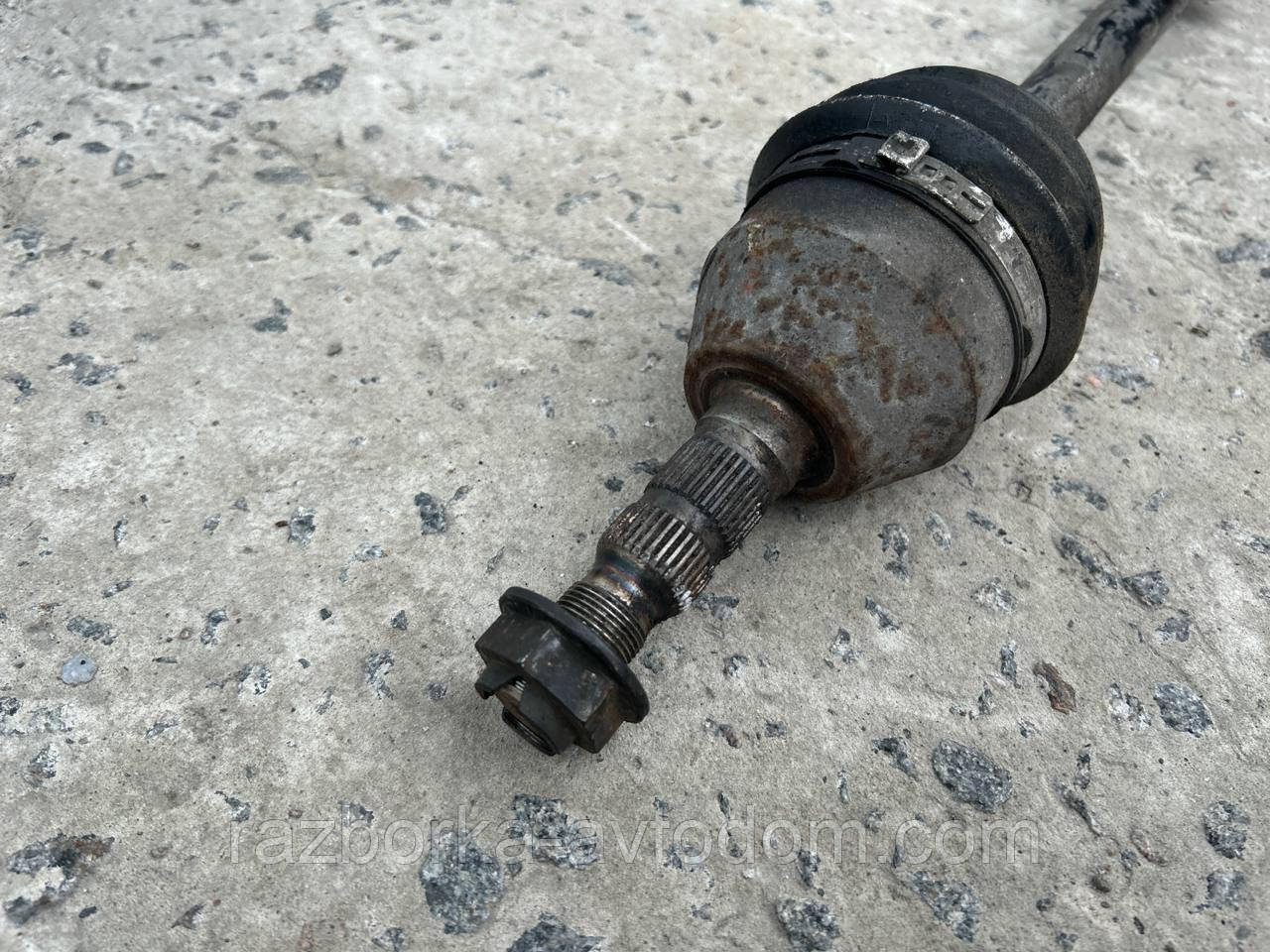 Напівось передня права МКПП (привод) Opel Astra H (04-15), Zafira B (05-12) OE:374591, 13191328