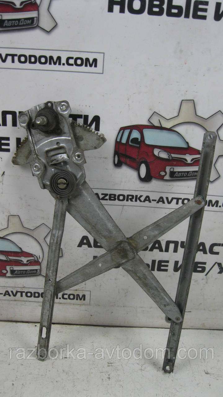 Склопідіймач передній правий (механічний) Toyota Starlet (1989-1996) OE:6981010080