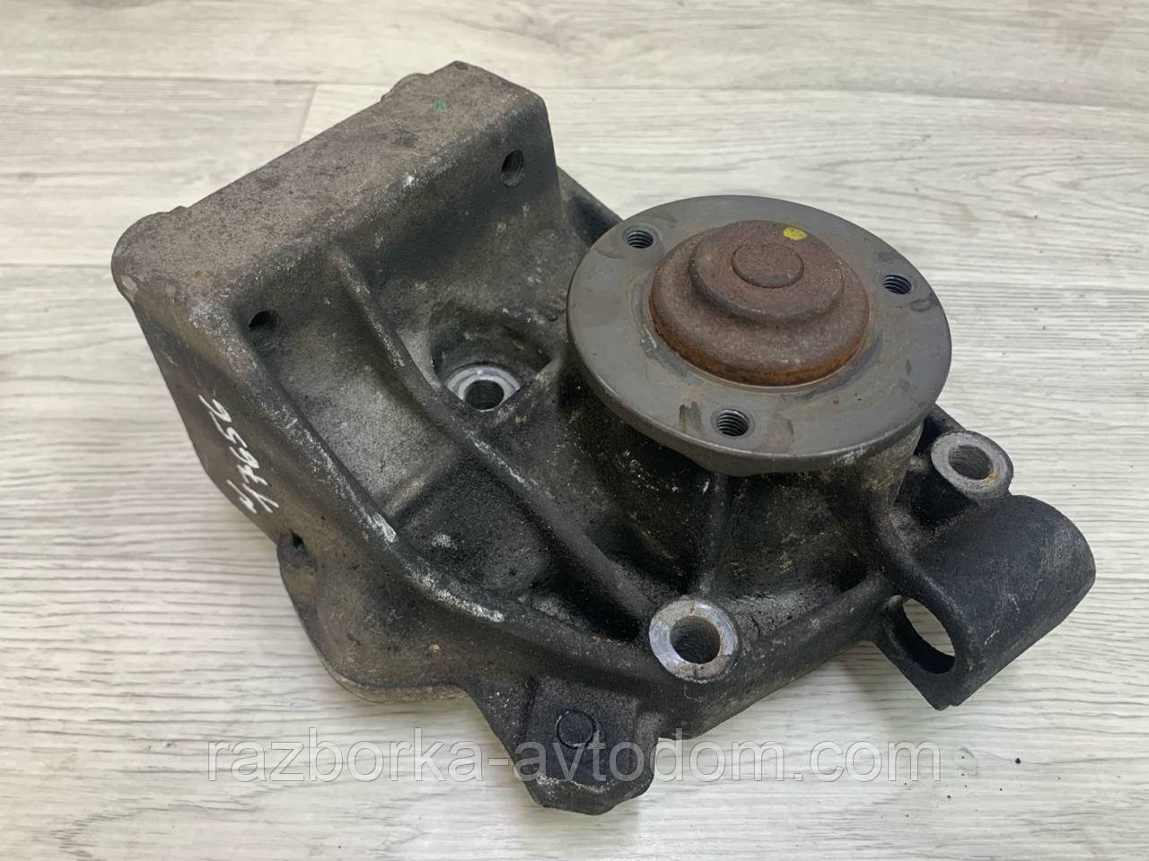 Насос системи охолодження (помпа) Fiat Ducato 230, Peugeot Boxer, Citroen Jumper (1994-2002) OE: E111319, 99440715