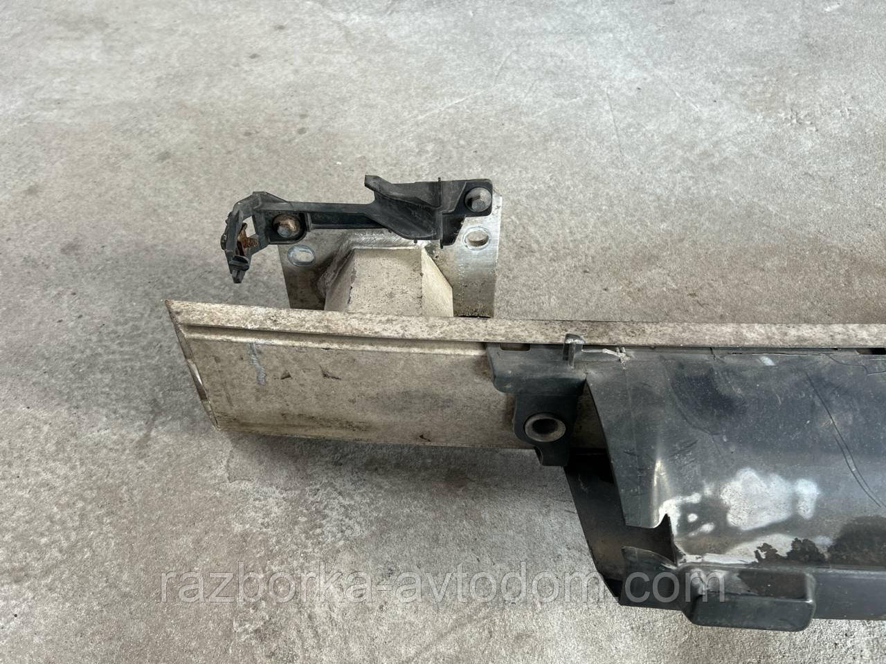 Підсилювач бампера переднього Citroen C4 (04-10) OE:9651794280