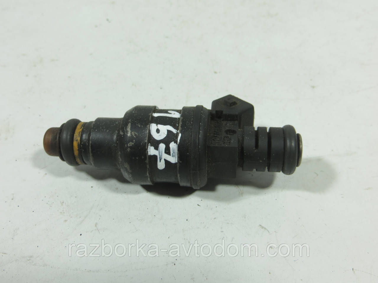 Форсунка бензинова 2.3, 2.9 VOLVO 740, LANCIA THEMA (1984-1994) ОЕ: 0280150734