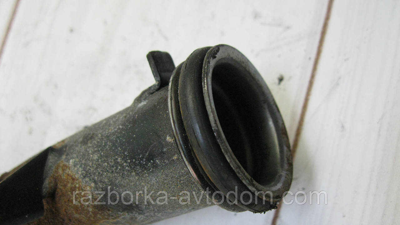 Трубка системи охолодження Hyundai Getz (2002-2005) OE:2543027700 фото 2