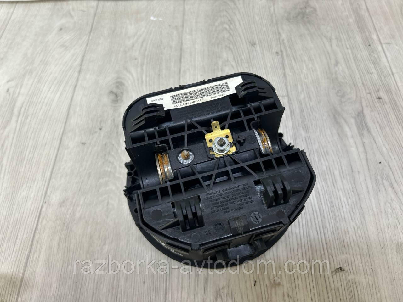Подушка безпеки водійська (AirBag) Citroen C4 Picasso (03-13), C4 (04-10) OE: 96471578ZD