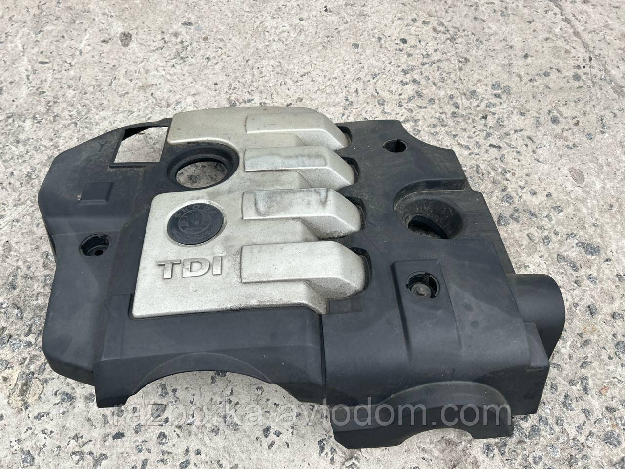 Декоративна кришка двигуна Skoda Superb (02-08) 1,9TDI OE:038103925fh, 038103925ea