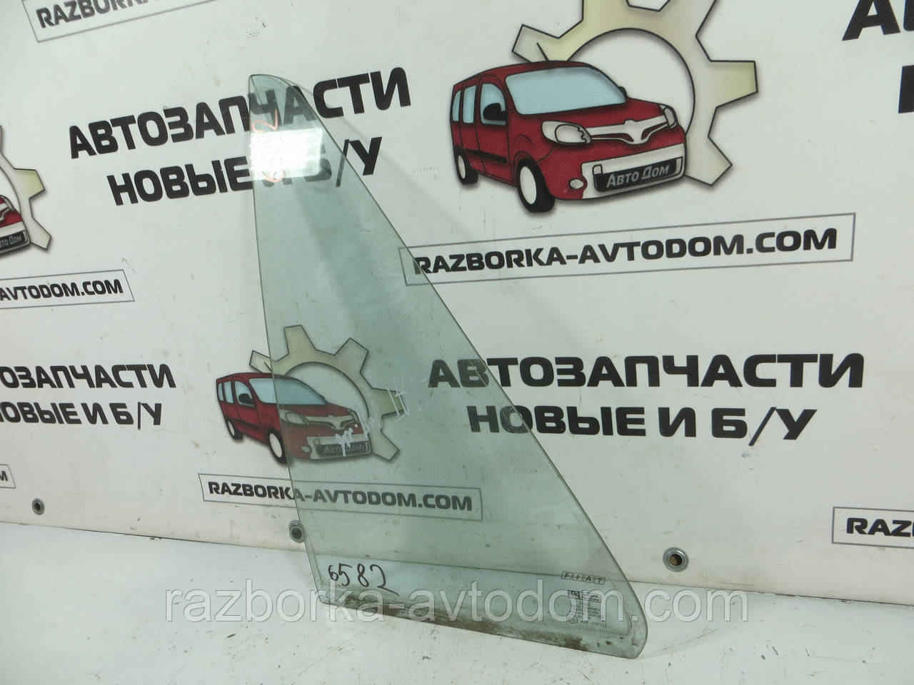 Скло заднього правого дверцята (форточка) Fiat CROMA (1986-1996) ОЕ: 8 241 9938
