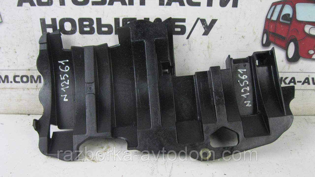 Олія в піддон Захист колінвала Renault Trafic, Opel Vivaro, Nissan Primastar (2000-20 OE:8200301685