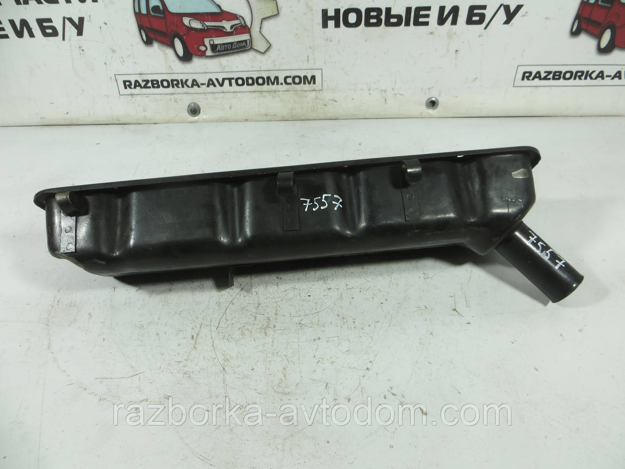 Кришка клапанна 2.5D FORD TRANSIT (1986-2000) ОЕ: 904F6582AA