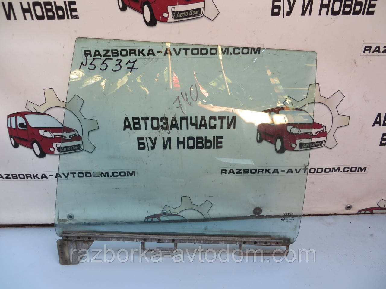 Скло заднього лівого дверцята Volvo 740 (1983-1992) ОЕ: Volvo 1268535 фото 2
